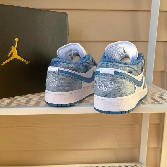 Nike Jordan 1 Low Acid Wash - Picture 5 of 9